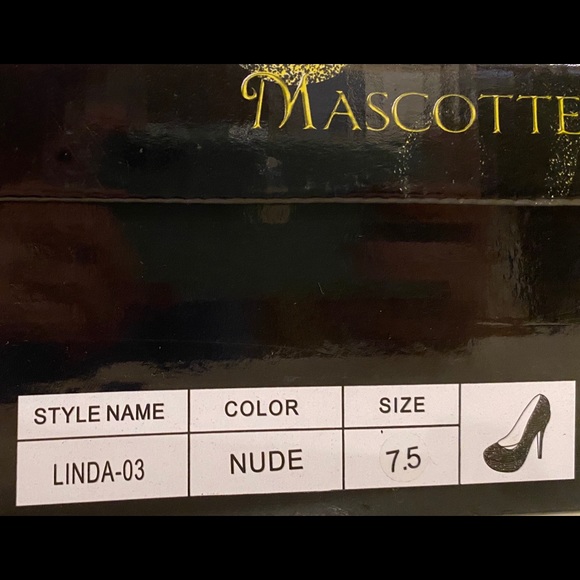 🔥HP🔥Crystal Embellished High Pageant Heel Pumps - Picture 2 of 5